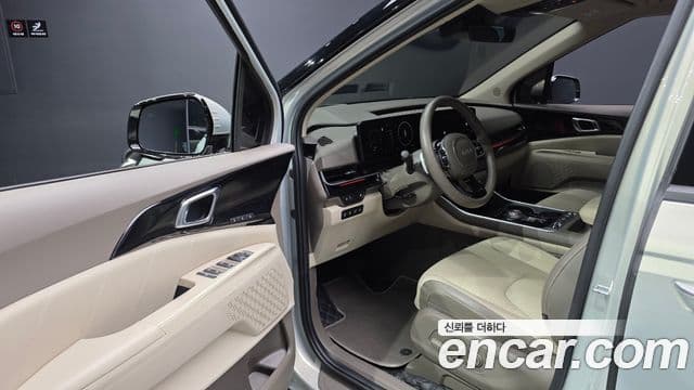 Kia Carnival 2024 — Şəkil 10/20