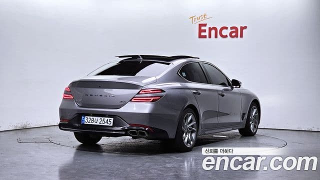Genesis G70 2021 — ფოტო 2/20