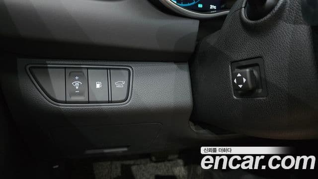 Genesis G70 2021 — ფოტო 16/20