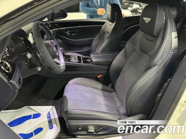 Bentley Continental GT 2023 — Şəkil 6/18