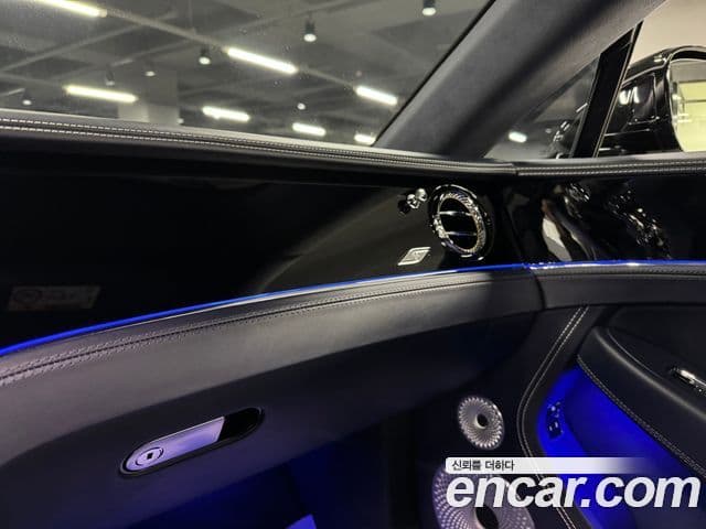 Bentley Continental GT 2023 — Şəkil 17/18