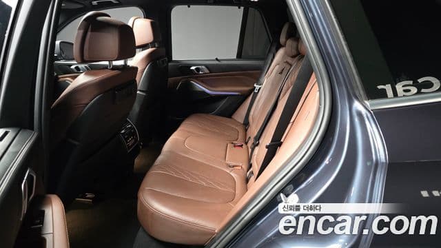 BMW X5 2022 — Photo 20/32