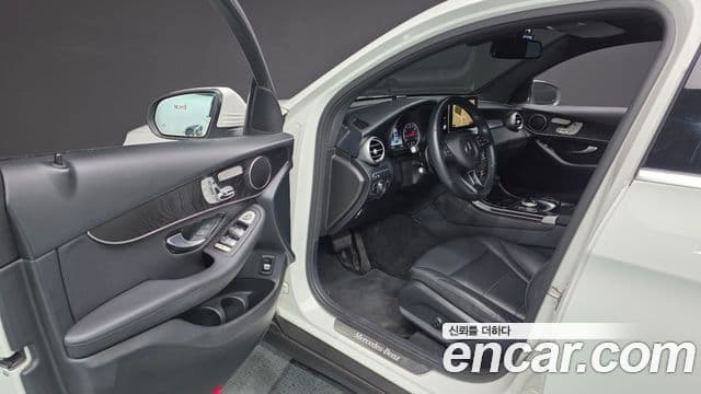 Mercedes-Benz GLC-Class 2019 — Фото 10/20