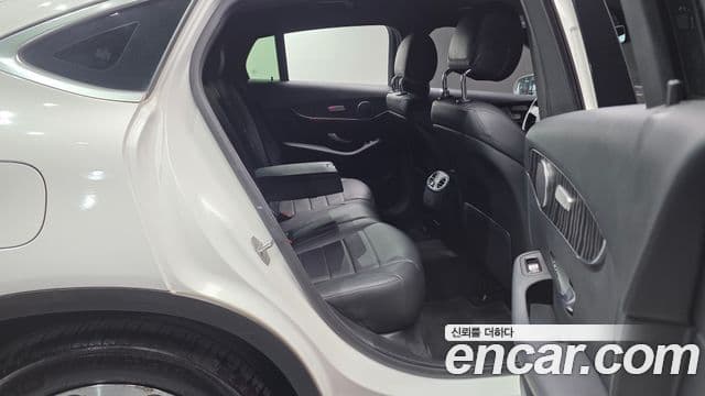 Mercedes-Benz GLC-Class 2019 — Фото 11/20