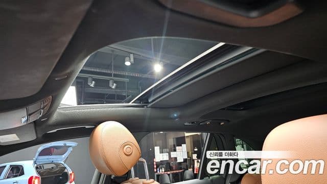 Mercedes-Benz GLC-Class 2021 — ფოტო 19/20