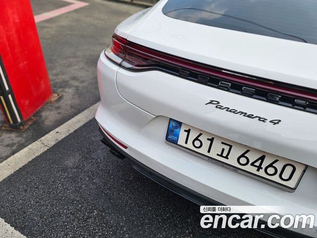 Porsche Panamera 2022 — Şəkil 19/20