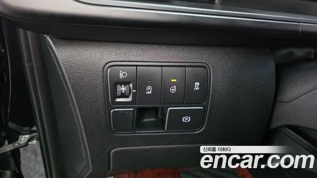 Hyundai Staria 2021 — Şəkil 18/20