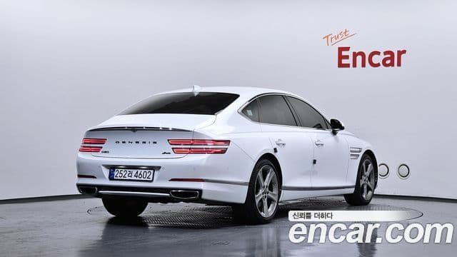 Genesis Electrified G80 2020 — ფოტო 2/20