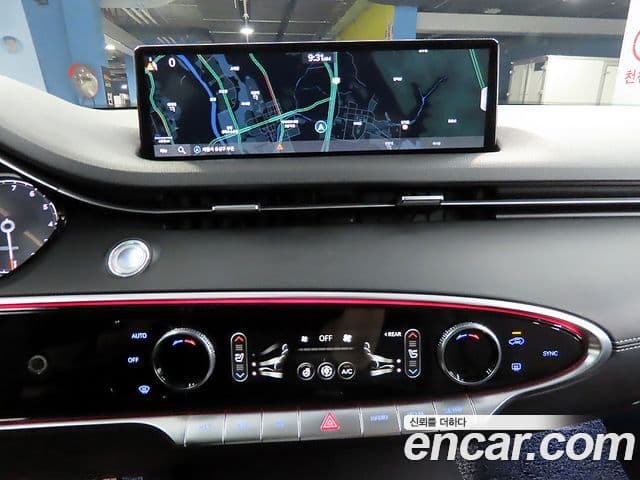 Genesis GV70 2023 — ფოტო 11/20