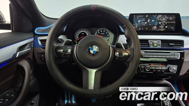 BMW X2 2022 — ფოტო 13/20