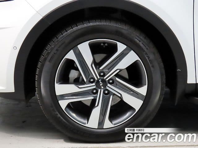 Kia Sorento 2022 — ფოტო 5/20