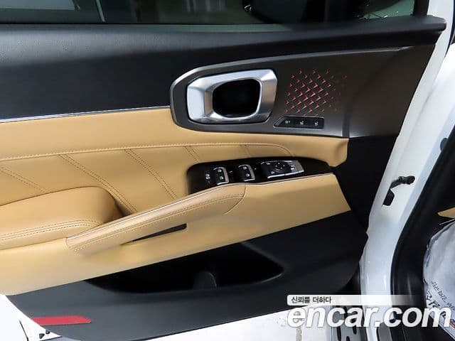 Kia Sorento 2022 — ფოტო 12/20