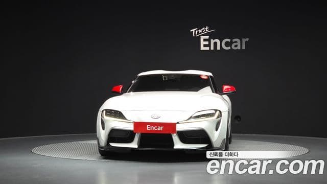 Toyota Supra 2020 — ფოტო 3/20