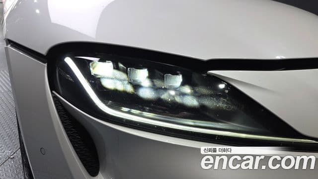 Toyota Supra 2020 — ფოტო 1/30