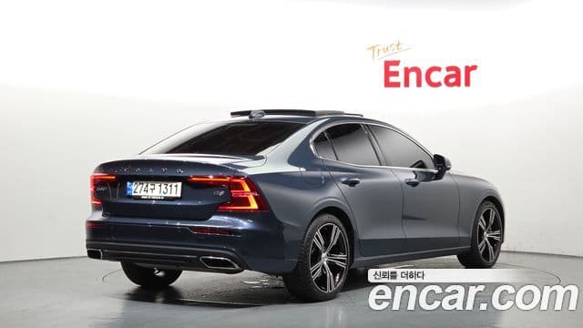 Volvo S60 2021 — Şəkil 2/20