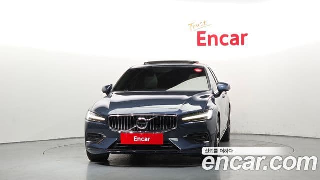 Volvo S60 2021 — Şəkil 3/20