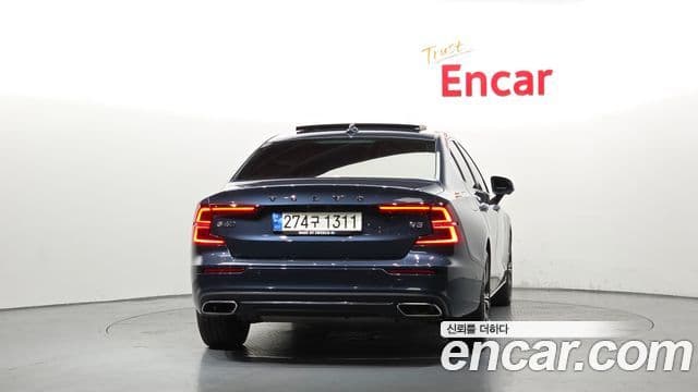 Volvo S60 2021 — Şəkil 4/20