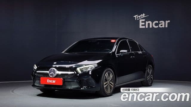 Mercedes-Benz A-Class 2021 — Фото 1/20
