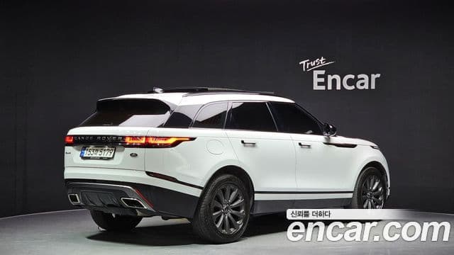 Land Rover Range Rover Velar 2023 — ფოტო 2/20