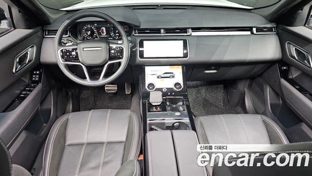 Land Rover Range Rover Velar 2023 — ფოტო 7/20