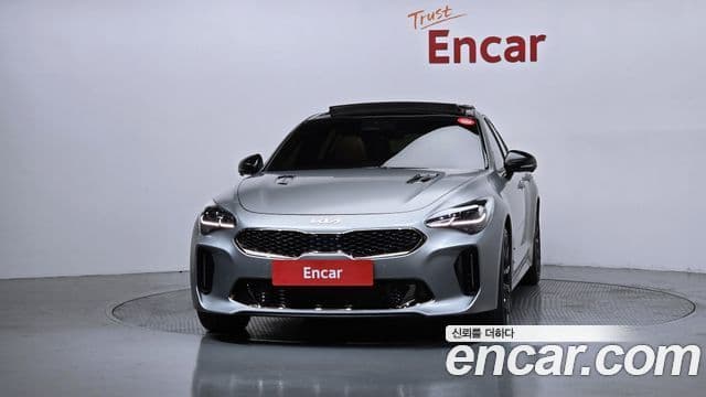 Kia Stinger Meister 2023 — ფოტო 10/20
