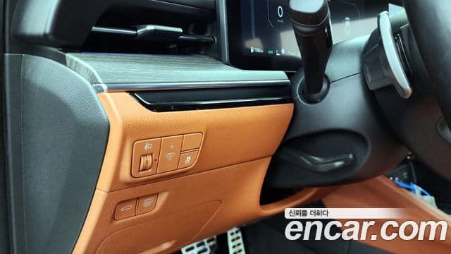 Kia K5 2024 — ფოტო 16/20