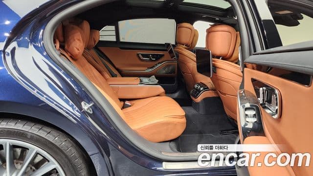 Mercedes-Benz S-Class 2022 — Фото 12/20