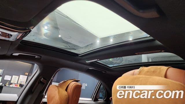 Mercedes-Benz S-Class 2022 — Фото 19/20