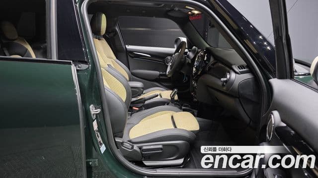 Mini Cooper S 2022 — Şəkil 11/20