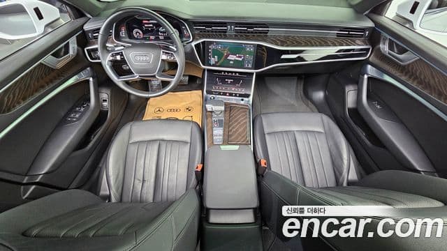 Audi A6 2022 — ფოტო 7/20