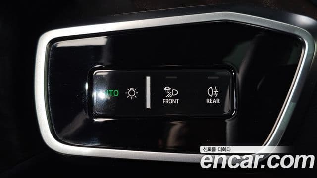 Audi A6 2022 — ფოტო 14/20