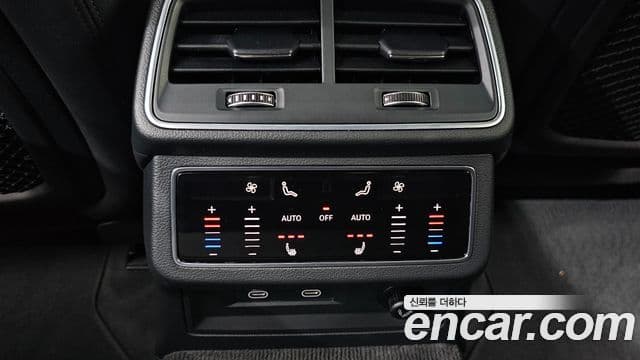 Audi A6 2022 — Photo 24/33