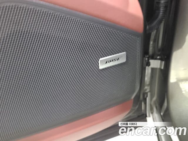 Porsche Cayenne 2025 — Şəkil 16/20
