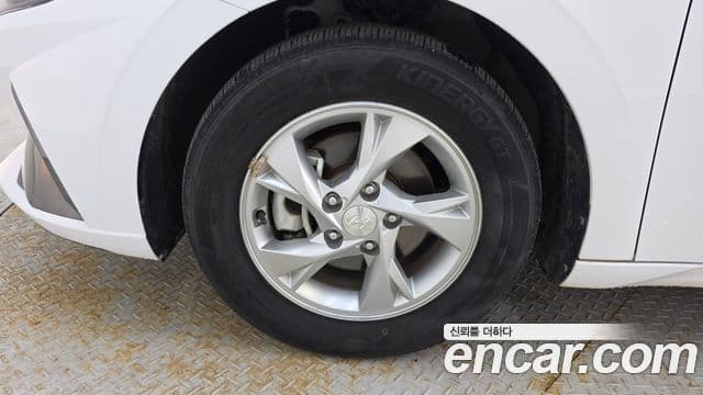 Hyundai The New Avante Hybrid 2022 — Şəkil 16/30