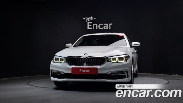BMW 5 Series 2019 — Фото 3/20