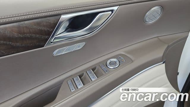 Genesis GV80 2022 — Şəkil 18/20