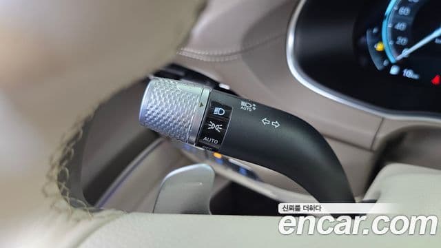 Genesis GV80 2022 — Şəkil 19/20