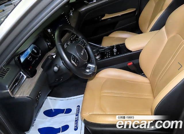 Kia K5 2022 — ფოტო 6/20