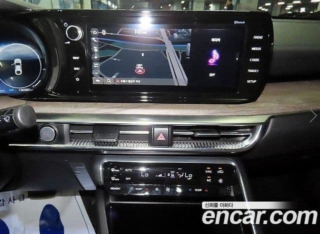 Kia K5 2022 — ფოტო 11/20