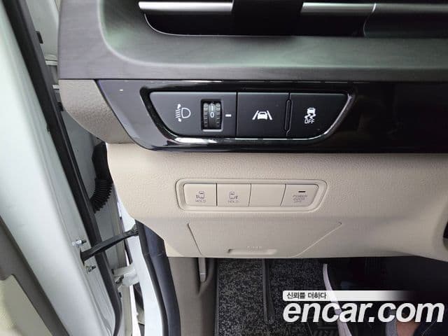 Kia Carnival 2021 — Фото 15/20