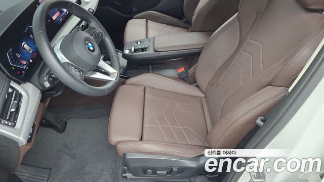 BMW 2 Series Active Tourer 2024 — Photo 8/32