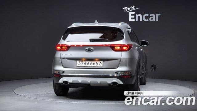 Kia Sportage The Bold 2021 — Фото 4/20