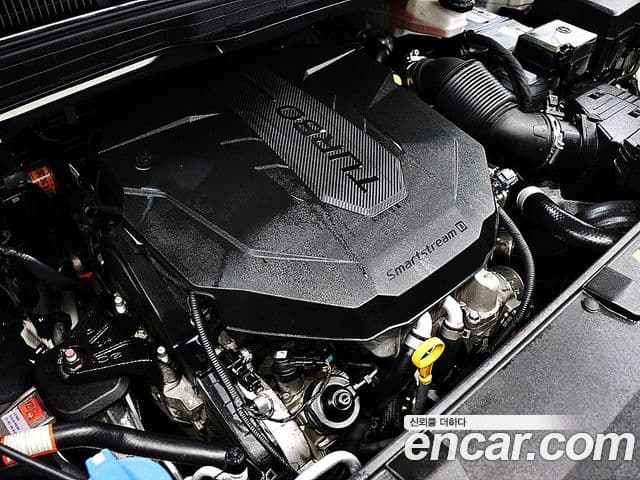 Kia Carnival 2021 — ფოტო 14/20