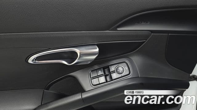 Porsche 718 Boxster 2018 — Şəkil 19/20