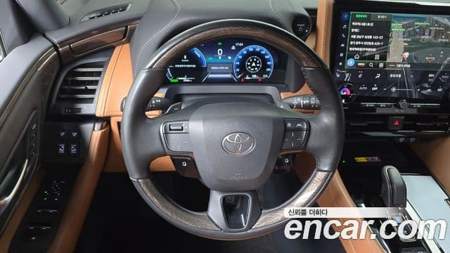 Toyota Alphard 2025 — ფოტო 12/20