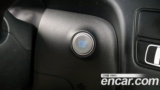 Hyundai Staria 2023 — Şəkil 18/20