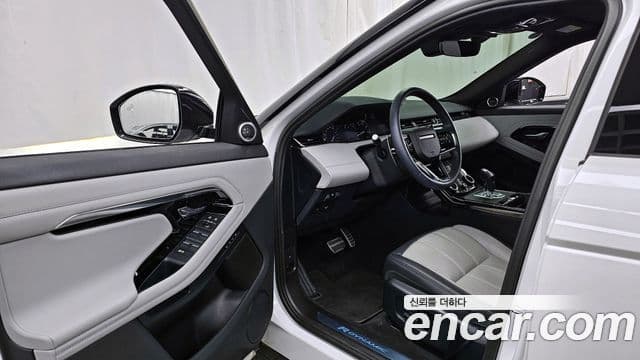 Land Rover Range Rover Evoque 2023 — Şəkil 10/20