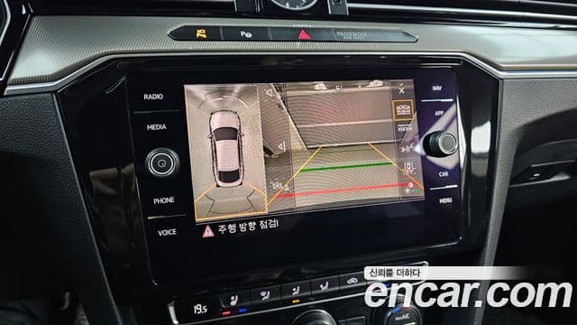 Volkswagen Arteon 2019 — Şəkil 14/20
