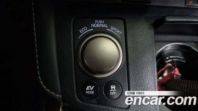 Lexus ES300h 2018 — Şəkil 20/20