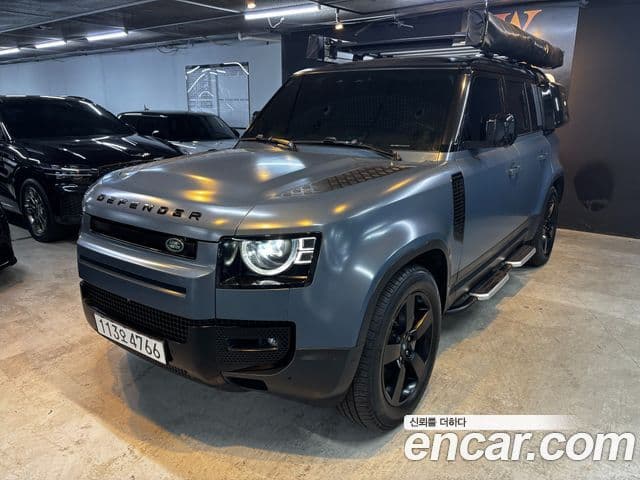 Land Rover Defender 2021 — ფოტო 19/19
